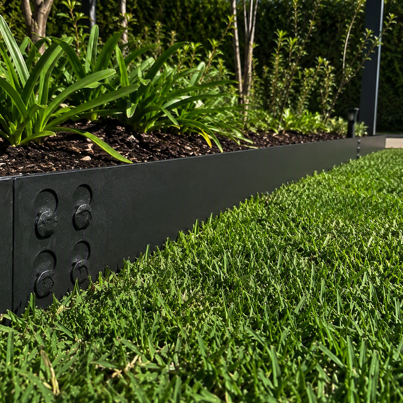 Black Steel Garden Edging